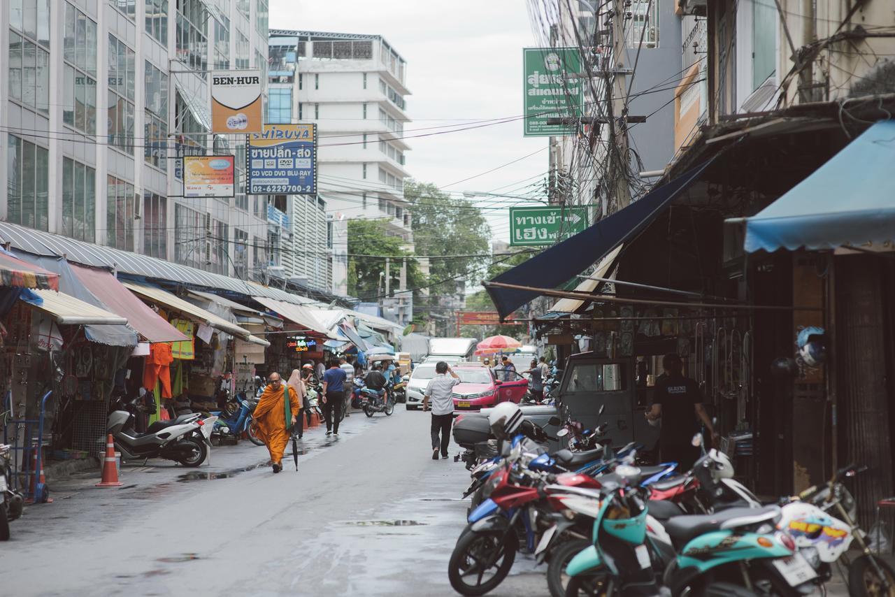 Peace Factory Hostel Bangkok Buitenkant foto